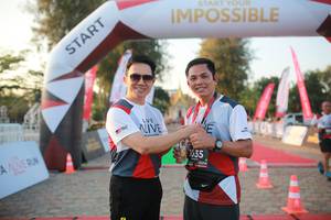 BIB: 3035, 123
                            <button type="button" onclick="openModal(6545149)" class="btn btn-primary btn-sm float-right btn-popup" data-toggle="modal" data-target=".modal-high-quality">
                        <i class="fas fa-shopping-cart"></i> Add to Cart
                    </button>
                                            <button type="button" onclick="isThisMe(6545149, true)" class="btn btn-success btn-sm float-right btn-popup btn-isme hidden" data-toggle="tooltip" data-placement="bottom" title="นี่คือรูปของคุณใช่ไหม คลิกที่นี่เพื่อเอาเข้าอัลบั้ม">
                        <i class="fas fa-plus"></i> Add to album
                    </button>
                    <button type="button" onclick="isThisMe(6545149, false)" class="btn btn-warning btn-sm float-right btn-popup btn-isnotme hidden">
                        <i class="fas fa-ban"></i> Remove from album
                    </button>