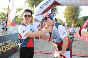 BIB: 3015
                            <button type="button" onclick="openModal(6516106)" class="btn btn-primary btn-sm float-right btn-popup" data-toggle="modal" data-target=".modal-high-quality">
                        <i class="fas fa-shopping-cart"></i> Add to Cart
                    </button>
                                            <button type="button" onclick="isThisMe(6516106, true)" class="btn btn-success btn-sm float-right btn-popup btn-isme hidden" data-toggle="tooltip" data-placement="bottom" title="นี่คือรูปของคุณใช่ไหม คลิกที่นี่เพื่อเอาเข้าอัลบั้ม">
                        <i class="fas fa-plus"></i> Add to album
                    </button>
                    <button type="button" onclick="isThisMe(6516106, false)" class="btn btn-warning btn-sm float-right btn-popup btn-isnotme hidden">
                        <i class="fas fa-ban"></i> Remove from album
                    </button>