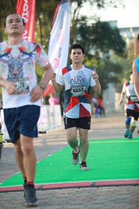 BIB: 6833
                            <button type="button" onclick="openModal(6553887)" class="btn btn-primary btn-sm float-right btn-popup" data-toggle="modal" data-target=".modal-high-quality">
                        <i class="fas fa-shopping-cart"></i> Add to Cart
                    </button>
                                            <button type="button" onclick="isThisMe(6553887, true)" class="btn btn-success btn-sm float-right btn-popup btn-isme hidden" data-toggle="tooltip" data-placement="bottom" title="นี่คือรูปของคุณใช่ไหม คลิกที่นี่เพื่อเอาเข้าอัลบั้ม">
                        <i class="fas fa-plus"></i> Add to album
                    </button>
                    <button type="button" onclick="isThisMe(6553887, false)" class="btn btn-warning btn-sm float-right btn-popup btn-isnotme hidden">
                        <i class="fas fa-ban"></i> Remove from album
                    </button>