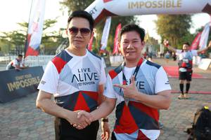 BIB: 
                            <button type="button" onclick="openModal(6516091)" class="btn btn-primary btn-sm float-right btn-popup" data-toggle="modal" data-target=".modal-high-quality">
                        <i class="fas fa-shopping-cart"></i> Add to Cart
                    </button>
                                            <button type="button" onclick="isThisMe(6516091, true)" class="btn btn-success btn-sm float-right btn-popup btn-isme hidden" data-toggle="tooltip" data-placement="bottom" title="นี่คือรูปของคุณใช่ไหม คลิกที่นี่เพื่อเอาเข้าอัลบั้ม">
                        <i class="fas fa-plus"></i> Add to album
                    </button>
                    <button type="button" onclick="isThisMe(6516091, false)" class="btn btn-warning btn-sm float-right btn-popup btn-isnotme hidden">
                        <i class="fas fa-ban"></i> Remove from album
                    </button>