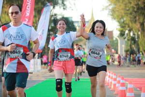 BIB: 6648, 0849, 6748
                            <button type="button" onclick="openModal(6554115)" class="btn btn-primary btn-sm float-right btn-popup" data-toggle="modal" data-target=".modal-high-quality">
                        <i class="fas fa-shopping-cart"></i> Add to Cart
                    </button>
                                            <button type="button" onclick="isThisMe(6554115, true)" class="btn btn-success btn-sm float-right btn-popup btn-isme hidden" data-toggle="tooltip" data-placement="bottom" title="นี่คือรูปของคุณใช่ไหม คลิกที่นี่เพื่อเอาเข้าอัลบั้ม">
                        <i class="fas fa-plus"></i> Add to album
                    </button>
                    <button type="button" onclick="isThisMe(6554115, false)" class="btn btn-warning btn-sm float-right btn-popup btn-isnotme hidden">
                        <i class="fas fa-ban"></i> Remove from album
                    </button>