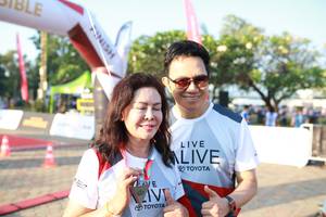 BIB: 
                            <button type="button" onclick="openModal(6516173)" class="btn btn-primary btn-sm float-right btn-popup" data-toggle="modal" data-target=".modal-high-quality">
                        <i class="fas fa-shopping-cart"></i> Add to Cart
                    </button>
                                            <button type="button" onclick="isThisMe(6516173, true)" class="btn btn-success btn-sm float-right btn-popup btn-isme hidden" data-toggle="tooltip" data-placement="bottom" title="นี่คือรูปของคุณใช่ไหม คลิกที่นี่เพื่อเอาเข้าอัลบั้ม">
                        <i class="fas fa-plus"></i> Add to album
                    </button>
                    <button type="button" onclick="isThisMe(6516173, false)" class="btn btn-warning btn-sm float-right btn-popup btn-isnotme hidden">
                        <i class="fas fa-ban"></i> Remove from album
                    </button>