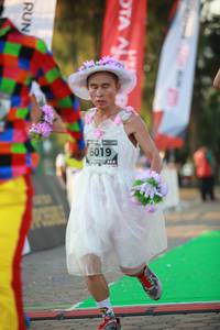 BIB: 6019
                            <button type="button" onclick="openModal(6553392)" class="btn btn-primary btn-sm float-right btn-popup" data-toggle="modal" data-target=".modal-high-quality">
                        <i class="fas fa-shopping-cart"></i> Add to Cart
                    </button>
                                            <button type="button" onclick="isThisMe(6553392, true)" class="btn btn-success btn-sm float-right btn-popup btn-isme hidden" data-toggle="tooltip" data-placement="bottom" title="นี่คือรูปของคุณใช่ไหม คลิกที่นี่เพื่อเอาเข้าอัลบั้ม">
                        <i class="fas fa-plus"></i> Add to album
                    </button>
                    <button type="button" onclick="isThisMe(6553392, false)" class="btn btn-warning btn-sm float-right btn-popup btn-isnotme hidden">
                        <i class="fas fa-ban"></i> Remove from album
                    </button>