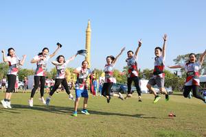 BIB: 3157
                            <button type="button" onclick="openModal(6516344)" class="btn btn-primary btn-sm float-right btn-popup" data-toggle="modal" data-target=".modal-high-quality">
                        <i class="fas fa-shopping-cart"></i> Add to Cart
                    </button>
                                            <button type="button" onclick="isThisMe(6516344, true)" class="btn btn-success btn-sm float-right btn-popup btn-isme hidden" data-toggle="tooltip" data-placement="bottom" title="นี่คือรูปของคุณใช่ไหม คลิกที่นี่เพื่อเอาเข้าอัลบั้ม">
                        <i class="fas fa-plus"></i> Add to album
                    </button>
                    <button type="button" onclick="isThisMe(6516344, false)" class="btn btn-warning btn-sm float-right btn-popup btn-isnotme hidden">
                        <i class="fas fa-ban"></i> Remove from album
                    </button>