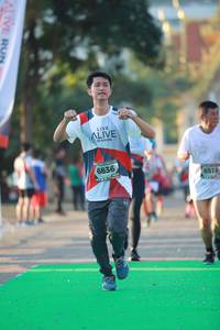 BIB: 6836, 6518
                            <button type="button" onclick="openModal(6554022)" class="btn btn-primary btn-sm float-right btn-popup" data-toggle="modal" data-target=".modal-high-quality">
                        <i class="fas fa-shopping-cart"></i> Add to Cart
                    </button>
                                            <button type="button" onclick="isThisMe(6554022, true)" class="btn btn-success btn-sm float-right btn-popup btn-isme hidden" data-toggle="tooltip" data-placement="bottom" title="นี่คือรูปของคุณใช่ไหม คลิกที่นี่เพื่อเอาเข้าอัลบั้ม">
                        <i class="fas fa-plus"></i> Add to album
                    </button>
                    <button type="button" onclick="isThisMe(6554022, false)" class="btn btn-warning btn-sm float-right btn-popup btn-isnotme hidden">
                        <i class="fas fa-ban"></i> Remove from album
                    </button>