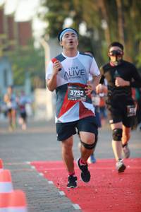 BIB: 3752
                            <button type="button" onclick="openModal(6553139)" class="btn btn-primary btn-sm float-right btn-popup" data-toggle="modal" data-target=".modal-high-quality">
                        <i class="fas fa-shopping-cart"></i> Add to Cart
                    </button>
                                            <button type="button" onclick="isThisMe(6553139, true)" class="btn btn-success btn-sm float-right btn-popup btn-isme hidden" data-toggle="tooltip" data-placement="bottom" title="นี่คือรูปของคุณใช่ไหม คลิกที่นี่เพื่อเอาเข้าอัลบั้ม">
                        <i class="fas fa-plus"></i> Add to album
                    </button>
                    <button type="button" onclick="isThisMe(6553139, false)" class="btn btn-warning btn-sm float-right btn-popup btn-isnotme hidden">
                        <i class="fas fa-ban"></i> Remove from album
                    </button>