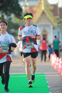 BIB: 6071, 760
                            <button type="button" onclick="openModal(6553856)" class="btn btn-primary btn-sm float-right btn-popup" data-toggle="modal" data-target=".modal-high-quality">
                        <i class="fas fa-shopping-cart"></i> Add to Cart
                    </button>
                                            <button type="button" onclick="isThisMe(6553856, true)" class="btn btn-success btn-sm float-right btn-popup btn-isme hidden" data-toggle="tooltip" data-placement="bottom" title="นี่คือรูปของคุณใช่ไหม คลิกที่นี่เพื่อเอาเข้าอัลบั้ม">
                        <i class="fas fa-plus"></i> Add to album
                    </button>
                    <button type="button" onclick="isThisMe(6553856, false)" class="btn btn-warning btn-sm float-right btn-popup btn-isnotme hidden">
                        <i class="fas fa-ban"></i> Remove from album
                    </button>