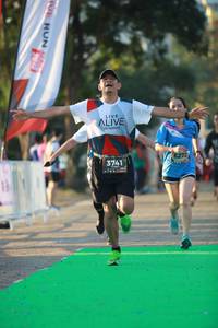 BIB: 6272, 3741
                            <button type="button" onclick="openModal(6554064)" class="btn btn-primary btn-sm float-right btn-popup" data-toggle="modal" data-target=".modal-high-quality">
                        <i class="fas fa-shopping-cart"></i> Add to Cart
                    </button>
                                            <button type="button" onclick="isThisMe(6554064, true)" class="btn btn-success btn-sm float-right btn-popup btn-isme hidden" data-toggle="tooltip" data-placement="bottom" title="นี่คือรูปของคุณใช่ไหม คลิกที่นี่เพื่อเอาเข้าอัลบั้ม">
                        <i class="fas fa-plus"></i> Add to album
                    </button>
                    <button type="button" onclick="isThisMe(6554064, false)" class="btn btn-warning btn-sm float-right btn-popup btn-isnotme hidden">
                        <i class="fas fa-ban"></i> Remove from album
                    </button>