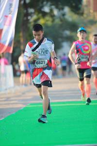 BIB: 6821
                            <button type="button" onclick="openModal(6554040)" class="btn btn-primary btn-sm float-right btn-popup" data-toggle="modal" data-target=".modal-high-quality">
                        <i class="fas fa-shopping-cart"></i> Add to Cart
                    </button>
                                            <button type="button" onclick="isThisMe(6554040, true)" class="btn btn-success btn-sm float-right btn-popup btn-isme hidden" data-toggle="tooltip" data-placement="bottom" title="นี่คือรูปของคุณใช่ไหม คลิกที่นี่เพื่อเอาเข้าอัลบั้ม">
                        <i class="fas fa-plus"></i> Add to album
                    </button>
                    <button type="button" onclick="isThisMe(6554040, false)" class="btn btn-warning btn-sm float-right btn-popup btn-isnotme hidden">
                        <i class="fas fa-ban"></i> Remove from album
                    </button>