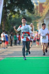 BIB: 6836, 6518
                            <button type="button" onclick="openModal(6554015)" class="btn btn-primary btn-sm float-right btn-popup" data-toggle="modal" data-target=".modal-high-quality">
                        <i class="fas fa-shopping-cart"></i> Add to Cart
                    </button>
                                            <button type="button" onclick="isThisMe(6554015, true)" class="btn btn-success btn-sm float-right btn-popup btn-isme hidden" data-toggle="tooltip" data-placement="bottom" title="นี่คือรูปของคุณใช่ไหม คลิกที่นี่เพื่อเอาเข้าอัลบั้ม">
                        <i class="fas fa-plus"></i> Add to album
                    </button>
                    <button type="button" onclick="isThisMe(6554015, false)" class="btn btn-warning btn-sm float-right btn-popup btn-isnotme hidden">
                        <i class="fas fa-ban"></i> Remove from album
                    </button>