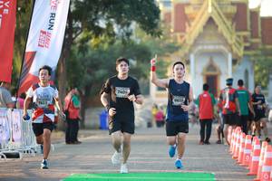 BIB: 7404, 7611, 6619, 2019
                            <button type="button" onclick="openModal(6553232)" class="btn btn-primary btn-sm float-right btn-popup" data-toggle="modal" data-target=".modal-high-quality">
                        <i class="fas fa-shopping-cart"></i> Add to Cart
                    </button>
                                            <button type="button" onclick="isThisMe(6553232, true)" class="btn btn-success btn-sm float-right btn-popup btn-isme hidden" data-toggle="tooltip" data-placement="bottom" title="นี่คือรูปของคุณใช่ไหม คลิกที่นี่เพื่อเอาเข้าอัลบั้ม">
                        <i class="fas fa-plus"></i> Add to album
                    </button>
                    <button type="button" onclick="isThisMe(6553232, false)" class="btn btn-warning btn-sm float-right btn-popup btn-isnotme hidden">
                        <i class="fas fa-ban"></i> Remove from album
                    </button>