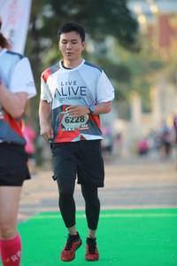 BIB: 6228
                            <button type="button" onclick="openModal(6554306)" class="btn btn-primary btn-sm float-right btn-popup" data-toggle="modal" data-target=".modal-high-quality">
                        <i class="fas fa-shopping-cart"></i> Add to Cart
                    </button>
                                            <button type="button" onclick="isThisMe(6554306, true)" class="btn btn-success btn-sm float-right btn-popup btn-isme hidden" data-toggle="tooltip" data-placement="bottom" title="นี่คือรูปของคุณใช่ไหม คลิกที่นี่เพื่อเอาเข้าอัลบั้ม">
                        <i class="fas fa-plus"></i> Add to album
                    </button>
                    <button type="button" onclick="isThisMe(6554306, false)" class="btn btn-warning btn-sm float-right btn-popup btn-isnotme hidden">
                        <i class="fas fa-ban"></i> Remove from album
                    </button>