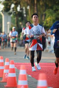 BIB: 3728
                            <button type="button" onclick="openModal(6553227)" class="btn btn-primary btn-sm float-right btn-popup" data-toggle="modal" data-target=".modal-high-quality">
                        <i class="fas fa-shopping-cart"></i> Add to Cart
                    </button>
                                            <button type="button" onclick="isThisMe(6553227, true)" class="btn btn-success btn-sm float-right btn-popup btn-isme hidden" data-toggle="tooltip" data-placement="bottom" title="นี่คือรูปของคุณใช่ไหม คลิกที่นี่เพื่อเอาเข้าอัลบั้ม">
                        <i class="fas fa-plus"></i> Add to album
                    </button>
                    <button type="button" onclick="isThisMe(6553227, false)" class="btn btn-warning btn-sm float-right btn-popup btn-isnotme hidden">
                        <i class="fas fa-ban"></i> Remove from album
                    </button>