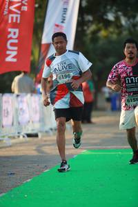 BIB: 6196
                            <button type="button" onclick="openModal(6553572)" class="btn btn-primary btn-sm float-right btn-popup" data-toggle="modal" data-target=".modal-high-quality">
                        <i class="fas fa-shopping-cart"></i> Add to Cart
                    </button>
                                            <button type="button" onclick="isThisMe(6553572, true)" class="btn btn-success btn-sm float-right btn-popup btn-isme hidden" data-toggle="tooltip" data-placement="bottom" title="นี่คือรูปของคุณใช่ไหม คลิกที่นี่เพื่อเอาเข้าอัลบั้ม">
                        <i class="fas fa-plus"></i> Add to album
                    </button>
                    <button type="button" onclick="isThisMe(6553572, false)" class="btn btn-warning btn-sm float-right btn-popup btn-isnotme hidden">
                        <i class="fas fa-ban"></i> Remove from album
                    </button>