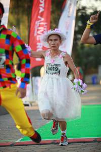 BIB: 6019
                            <button type="button" onclick="openModal(6553390)" class="btn btn-primary btn-sm float-right btn-popup" data-toggle="modal" data-target=".modal-high-quality">
                        <i class="fas fa-shopping-cart"></i> Add to Cart
                    </button>
                                            <button type="button" onclick="isThisMe(6553390, true)" class="btn btn-success btn-sm float-right btn-popup btn-isme hidden" data-toggle="tooltip" data-placement="bottom" title="นี่คือรูปของคุณใช่ไหม คลิกที่นี่เพื่อเอาเข้าอัลบั้ม">
                        <i class="fas fa-plus"></i> Add to album
                    </button>
                    <button type="button" onclick="isThisMe(6553390, false)" class="btn btn-warning btn-sm float-right btn-popup btn-isnotme hidden">
                        <i class="fas fa-ban"></i> Remove from album
                    </button>