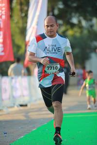 BIB: 7710
                            <button type="button" onclick="openModal(6553816)" class="btn btn-primary btn-sm float-right btn-popup" data-toggle="modal" data-target=".modal-high-quality">
                        <i class="fas fa-shopping-cart"></i> Add to Cart
                    </button>
                                            <button type="button" onclick="isThisMe(6553816, true)" class="btn btn-success btn-sm float-right btn-popup btn-isme hidden" data-toggle="tooltip" data-placement="bottom" title="นี่คือรูปของคุณใช่ไหม คลิกที่นี่เพื่อเอาเข้าอัลบั้ม">
                        <i class="fas fa-plus"></i> Add to album
                    </button>
                    <button type="button" onclick="isThisMe(6553816, false)" class="btn btn-warning btn-sm float-right btn-popup btn-isnotme hidden">
                        <i class="fas fa-ban"></i> Remove from album
                    </button>