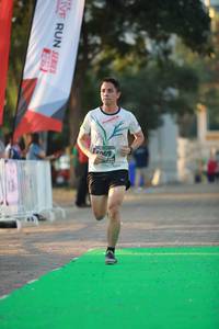 BIB: 069
                            <button type="button" onclick="openModal(6553183)" class="btn btn-primary btn-sm float-right btn-popup" data-toggle="modal" data-target=".modal-high-quality">
                        <i class="fas fa-shopping-cart"></i> Add to Cart
                    </button>
                                            <button type="button" onclick="isThisMe(6553183, true)" class="btn btn-success btn-sm float-right btn-popup btn-isme hidden" data-toggle="tooltip" data-placement="bottom" title="นี่คือรูปของคุณใช่ไหม คลิกที่นี่เพื่อเอาเข้าอัลบั้ม">
                        <i class="fas fa-plus"></i> Add to album
                    </button>
                    <button type="button" onclick="isThisMe(6553183, false)" class="btn btn-warning btn-sm float-right btn-popup btn-isnotme hidden">
                        <i class="fas fa-ban"></i> Remove from album
                    </button>