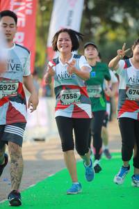 BIB: 6925, 6779, 674, 7358
                            <button type="button" onclick="openModal(6554094)" class="btn btn-primary btn-sm float-right btn-popup" data-toggle="modal" data-target=".modal-high-quality">
                        <i class="fas fa-shopping-cart"></i> Add to Cart
                    </button>
                                            <button type="button" onclick="isThisMe(6554094, true)" class="btn btn-success btn-sm float-right btn-popup btn-isme hidden" data-toggle="tooltip" data-placement="bottom" title="นี่คือรูปของคุณใช่ไหม คลิกที่นี่เพื่อเอาเข้าอัลบั้ม">
                        <i class="fas fa-plus"></i> Add to album
                    </button>
                    <button type="button" onclick="isThisMe(6554094, false)" class="btn btn-warning btn-sm float-right btn-popup btn-isnotme hidden">
                        <i class="fas fa-ban"></i> Remove from album
                    </button>