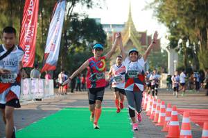 BIB: 6821, 6540, 6025
                            <button type="button" onclick="openModal(6554043)" class="btn btn-primary btn-sm float-right btn-popup" data-toggle="modal" data-target=".modal-high-quality">
                        <i class="fas fa-shopping-cart"></i> Add to Cart
                    </button>
                                            <button type="button" onclick="isThisMe(6554043, true)" class="btn btn-success btn-sm float-right btn-popup btn-isme hidden" data-toggle="tooltip" data-placement="bottom" title="นี่คือรูปของคุณใช่ไหม คลิกที่นี่เพื่อเอาเข้าอัลบั้ม">
                        <i class="fas fa-plus"></i> Add to album
                    </button>
                    <button type="button" onclick="isThisMe(6554043, false)" class="btn btn-warning btn-sm float-right btn-popup btn-isnotme hidden">
                        <i class="fas fa-ban"></i> Remove from album
                    </button>