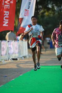 BIB: 6196, 615
                            <button type="button" onclick="openModal(6553571)" class="btn btn-primary btn-sm float-right btn-popup" data-toggle="modal" data-target=".modal-high-quality">
                        <i class="fas fa-shopping-cart"></i> Add to Cart
                    </button>
                                            <button type="button" onclick="isThisMe(6553571, true)" class="btn btn-success btn-sm float-right btn-popup btn-isme hidden" data-toggle="tooltip" data-placement="bottom" title="นี่คือรูปของคุณใช่ไหม คลิกที่นี่เพื่อเอาเข้าอัลบั้ม">
                        <i class="fas fa-plus"></i> Add to album
                    </button>
                    <button type="button" onclick="isThisMe(6553571, false)" class="btn btn-warning btn-sm float-right btn-popup btn-isnotme hidden">
                        <i class="fas fa-ban"></i> Remove from album
                    </button>