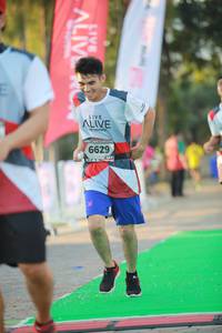 BIB: 6629
                            <button type="button" onclick="openModal(6553438)" class="btn btn-primary btn-sm float-right btn-popup" data-toggle="modal" data-target=".modal-high-quality">
                        <i class="fas fa-shopping-cart"></i> Add to Cart
                    </button>
                                            <button type="button" onclick="isThisMe(6553438, true)" class="btn btn-success btn-sm float-right btn-popup btn-isme hidden" data-toggle="tooltip" data-placement="bottom" title="นี่คือรูปของคุณใช่ไหม คลิกที่นี่เพื่อเอาเข้าอัลบั้ม">
                        <i class="fas fa-plus"></i> Add to album
                    </button>
                    <button type="button" onclick="isThisMe(6553438, false)" class="btn btn-warning btn-sm float-right btn-popup btn-isnotme hidden">
                        <i class="fas fa-ban"></i> Remove from album
                    </button>