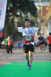 BIB: 7062
                            <button type="button" onclick="openModal(6553500)" class="btn btn-primary btn-sm float-right btn-popup" data-toggle="modal" data-target=".modal-high-quality">
                        <i class="fas fa-shopping-cart"></i> Add to Cart
                    </button>
                                            <button type="button" onclick="isThisMe(6553500, true)" class="btn btn-success btn-sm float-right btn-popup btn-isme hidden" data-toggle="tooltip" data-placement="bottom" title="นี่คือรูปของคุณใช่ไหม คลิกที่นี่เพื่อเอาเข้าอัลบั้ม">
                        <i class="fas fa-plus"></i> Add to album
                    </button>
                    <button type="button" onclick="isThisMe(6553500, false)" class="btn btn-warning btn-sm float-right btn-popup btn-isnotme hidden">
                        <i class="fas fa-ban"></i> Remove from album
                    </button>