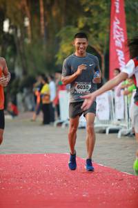 BIB: 6030
                            <button type="button" onclick="openModal(6547193)" class="btn btn-primary btn-sm float-right btn-popup" data-toggle="modal" data-target=".modal-high-quality">
                        <i class="fas fa-shopping-cart"></i> Add to Cart
                    </button>
                                            <button type="button" onclick="isThisMe(6547193, true)" class="btn btn-success btn-sm float-right btn-popup btn-isme hidden" data-toggle="tooltip" data-placement="bottom" title="นี่คือรูปของคุณใช่ไหม คลิกที่นี่เพื่อเอาเข้าอัลบั้ม">
                        <i class="fas fa-plus"></i> Add to album
                    </button>
                    <button type="button" onclick="isThisMe(6547193, false)" class="btn btn-warning btn-sm float-right btn-popup btn-isnotme hidden">
                        <i class="fas fa-ban"></i> Remove from album
                    </button>