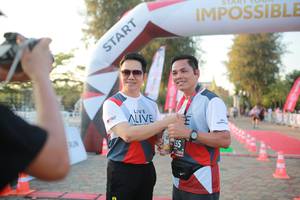 BIB: 
                            <button type="button" onclick="openModal(6545146)" class="btn btn-primary btn-sm float-right btn-popup" data-toggle="modal" data-target=".modal-high-quality">
                        <i class="fas fa-shopping-cart"></i> Add to Cart
                    </button>
                                            <button type="button" onclick="isThisMe(6545146, true)" class="btn btn-success btn-sm float-right btn-popup btn-isme hidden" data-toggle="tooltip" data-placement="bottom" title="นี่คือรูปของคุณใช่ไหม คลิกที่นี่เพื่อเอาเข้าอัลบั้ม">
                        <i class="fas fa-plus"></i> Add to album
                    </button>
                    <button type="button" onclick="isThisMe(6545146, false)" class="btn btn-warning btn-sm float-right btn-popup btn-isnotme hidden">
                        <i class="fas fa-ban"></i> Remove from album
                    </button>