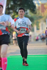 BIB: 6228
                            <button type="button" onclick="openModal(6554307)" class="btn btn-primary btn-sm float-right btn-popup" data-toggle="modal" data-target=".modal-high-quality">
                        <i class="fas fa-shopping-cart"></i> Add to Cart
                    </button>
                                            <button type="button" onclick="isThisMe(6554307, true)" class="btn btn-success btn-sm float-right btn-popup btn-isme hidden" data-toggle="tooltip" data-placement="bottom" title="นี่คือรูปของคุณใช่ไหม คลิกที่นี่เพื่อเอาเข้าอัลบั้ม">
                        <i class="fas fa-plus"></i> Add to album
                    </button>
                    <button type="button" onclick="isThisMe(6554307, false)" class="btn btn-warning btn-sm float-right btn-popup btn-isnotme hidden">
                        <i class="fas fa-ban"></i> Remove from album
                    </button>