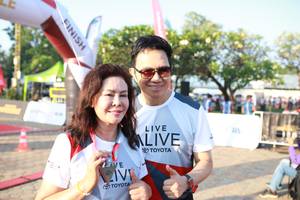 BIB: 
                            <button type="button" onclick="openModal(6516174)" class="btn btn-primary btn-sm float-right btn-popup" data-toggle="modal" data-target=".modal-high-quality">
                        <i class="fas fa-shopping-cart"></i> Add to Cart
                    </button>
                                            <button type="button" onclick="isThisMe(6516174, true)" class="btn btn-success btn-sm float-right btn-popup btn-isme hidden" data-toggle="tooltip" data-placement="bottom" title="นี่คือรูปของคุณใช่ไหม คลิกที่นี่เพื่อเอาเข้าอัลบั้ม">
                        <i class="fas fa-plus"></i> Add to album
                    </button>
                    <button type="button" onclick="isThisMe(6516174, false)" class="btn btn-warning btn-sm float-right btn-popup btn-isnotme hidden">
                        <i class="fas fa-ban"></i> Remove from album
                    </button>