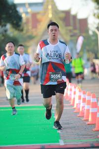 BIB: 3036, 128
                            <button type="button" onclick="openModal(6554157)" class="btn btn-primary btn-sm float-right btn-popup" data-toggle="modal" data-target=".modal-high-quality">
                        <i class="fas fa-shopping-cart"></i> Add to Cart
                    </button>
                                            <button type="button" onclick="isThisMe(6554157, true)" class="btn btn-success btn-sm float-right btn-popup btn-isme hidden" data-toggle="tooltip" data-placement="bottom" title="นี่คือรูปของคุณใช่ไหม คลิกที่นี่เพื่อเอาเข้าอัลบั้ม">
                        <i class="fas fa-plus"></i> Add to album
                    </button>
                    <button type="button" onclick="isThisMe(6554157, false)" class="btn btn-warning btn-sm float-right btn-popup btn-isnotme hidden">
                        <i class="fas fa-ban"></i> Remove from album
                    </button>