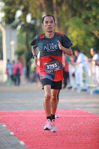 BIB: 3793, 128
                            <button type="button" onclick="openModal(6553149)" class="btn btn-primary btn-sm float-right btn-popup" data-toggle="modal" data-target=".modal-high-quality">
                        <i class="fas fa-shopping-cart"></i> Add to Cart
                    </button>
                                            <button type="button" onclick="isThisMe(6553149, true)" class="btn btn-success btn-sm float-right btn-popup btn-isme hidden" data-toggle="tooltip" data-placement="bottom" title="นี่คือรูปของคุณใช่ไหม คลิกที่นี่เพื่อเอาเข้าอัลบั้ม">
                        <i class="fas fa-plus"></i> Add to album
                    </button>
                    <button type="button" onclick="isThisMe(6553149, false)" class="btn btn-warning btn-sm float-right btn-popup btn-isnotme hidden">
                        <i class="fas fa-ban"></i> Remove from album
                    </button>