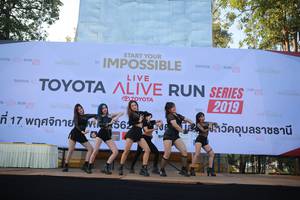 BIB: 2019, 562
                            <button type="button" onclick="openModal(6545174)" class="btn btn-primary btn-sm float-right btn-popup" data-toggle="modal" data-target=".modal-high-quality">
                        <i class="fas fa-shopping-cart"></i> Add to Cart
                    </button>
                                            <button type="button" onclick="isThisMe(6545174, true)" class="btn btn-success btn-sm float-right btn-popup btn-isme hidden" data-toggle="tooltip" data-placement="bottom" title="นี่คือรูปของคุณใช่ไหม คลิกที่นี่เพื่อเอาเข้าอัลบั้ม">
                        <i class="fas fa-plus"></i> Add to album
                    </button>
                    <button type="button" onclick="isThisMe(6545174, false)" class="btn btn-warning btn-sm float-right btn-popup btn-isnotme hidden">
                        <i class="fas fa-ban"></i> Remove from album
                    </button>