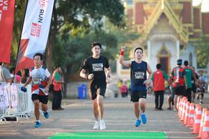 BIB: 7404, 6619, 2019
                            <button type="button" onclick="openModal(6553230)" class="btn btn-primary btn-sm float-right btn-popup" data-toggle="modal" data-target=".modal-high-quality">
                        <i class="fas fa-shopping-cart"></i> Add to Cart
                    </button>
                                            <button type="button" onclick="isThisMe(6553230, true)" class="btn btn-success btn-sm float-right btn-popup btn-isme hidden" data-toggle="tooltip" data-placement="bottom" title="นี่คือรูปของคุณใช่ไหม คลิกที่นี่เพื่อเอาเข้าอัลบั้ม">
                        <i class="fas fa-plus"></i> Add to album
                    </button>
                    <button type="button" onclick="isThisMe(6553230, false)" class="btn btn-warning btn-sm float-right btn-popup btn-isnotme hidden">
                        <i class="fas fa-ban"></i> Remove from album
                    </button>