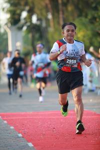 BIB: 2959
                            <button type="button" onclick="openModal(6553130)" class="btn btn-primary btn-sm float-right btn-popup" data-toggle="modal" data-target=".modal-high-quality">
                        <i class="fas fa-shopping-cart"></i> Add to Cart
                    </button>
                                            <button type="button" onclick="isThisMe(6553130, true)" class="btn btn-success btn-sm float-right btn-popup btn-isme hidden" data-toggle="tooltip" data-placement="bottom" title="นี่คือรูปของคุณใช่ไหม คลิกที่นี่เพื่อเอาเข้าอัลบั้ม">
                        <i class="fas fa-plus"></i> Add to album
                    </button>
                    <button type="button" onclick="isThisMe(6553130, false)" class="btn btn-warning btn-sm float-right btn-popup btn-isnotme hidden">
                        <i class="fas fa-ban"></i> Remove from album
                    </button>