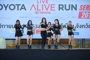 BIB: 201
                            <button type="button" onclick="openModal(6545934)" class="btn btn-primary btn-sm float-right btn-popup" data-toggle="modal" data-target=".modal-high-quality">
                        <i class="fas fa-shopping-cart"></i> Add to Cart
                    </button>
                                            <button type="button" onclick="isThisMe(6545934, true)" class="btn btn-success btn-sm float-right btn-popup btn-isme hidden" data-toggle="tooltip" data-placement="bottom" title="นี่คือรูปของคุณใช่ไหม คลิกที่นี่เพื่อเอาเข้าอัลบั้ม">
                        <i class="fas fa-plus"></i> Add to album
                    </button>
                    <button type="button" onclick="isThisMe(6545934, false)" class="btn btn-warning btn-sm float-right btn-popup btn-isnotme hidden">
                        <i class="fas fa-ban"></i> Remove from album
                    </button>