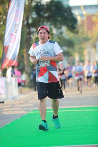 BIB: 7615
                            <button type="button" onclick="openModal(6554174)" class="btn btn-primary btn-sm float-right btn-popup" data-toggle="modal" data-target=".modal-high-quality">
                        <i class="fas fa-shopping-cart"></i> Add to Cart
                    </button>
                                            <button type="button" onclick="isThisMe(6554174, true)" class="btn btn-success btn-sm float-right btn-popup btn-isme hidden" data-toggle="tooltip" data-placement="bottom" title="นี่คือรูปของคุณใช่ไหม คลิกที่นี่เพื่อเอาเข้าอัลบั้ม">
                        <i class="fas fa-plus"></i> Add to album
                    </button>
                    <button type="button" onclick="isThisMe(6554174, false)" class="btn btn-warning btn-sm float-right btn-popup btn-isnotme hidden">
                        <i class="fas fa-ban"></i> Remove from album
                    </button>