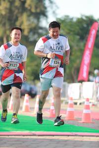 BIB: 2570, 124, 7127
                            <button type="button" onclick="openModal(6503857)" class="btn btn-primary btn-sm float-right btn-popup" data-toggle="modal" data-target=".modal-high-quality">
                        <i class="fas fa-shopping-cart"></i> Add to Cart
                    </button>
                                            <button type="button" onclick="isThisMe(6503857, true)" class="btn btn-success btn-sm float-right btn-popup btn-isme hidden" data-toggle="tooltip" data-placement="bottom" title="นี่คือรูปของคุณใช่ไหม คลิกที่นี่เพื่อเอาเข้าอัลบั้ม">
                        <i class="fas fa-plus"></i> Add to album
                    </button>
                    <button type="button" onclick="isThisMe(6503857, false)" class="btn btn-warning btn-sm float-right btn-popup btn-isnotme hidden">
                        <i class="fas fa-ban"></i> Remove from album
                    </button>