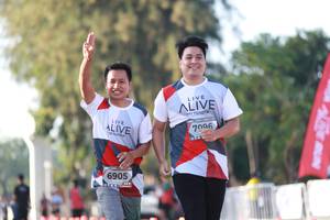 BIB: 7096, 6905
                            <button type="button" onclick="openModal(6503422)" class="btn btn-primary btn-sm float-right btn-popup" data-toggle="modal" data-target=".modal-high-quality">
                        <i class="fas fa-shopping-cart"></i> Add to Cart
                    </button>
                                            <button type="button" onclick="isThisMe(6503422, true)" class="btn btn-success btn-sm float-right btn-popup btn-isme hidden" data-toggle="tooltip" data-placement="bottom" title="นี่คือรูปของคุณใช่ไหม คลิกที่นี่เพื่อเอาเข้าอัลบั้ม">
                        <i class="fas fa-plus"></i> Add to album
                    </button>
                    <button type="button" onclick="isThisMe(6503422, false)" class="btn btn-warning btn-sm float-right btn-popup btn-isnotme hidden">
                        <i class="fas fa-ban"></i> Remove from album
                    </button>