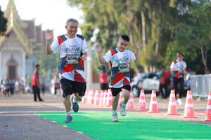 BIB: 6054, 604
                            <button type="button" onclick="openModal(6503809)" class="btn btn-primary btn-sm float-right btn-popup" data-toggle="modal" data-target=".modal-high-quality">
                        <i class="fas fa-shopping-cart"></i> Add to Cart
                    </button>
                                            <button type="button" onclick="isThisMe(6503809, true)" class="btn btn-success btn-sm float-right btn-popup btn-isme hidden" data-toggle="tooltip" data-placement="bottom" title="นี่คือรูปของคุณใช่ไหม คลิกที่นี่เพื่อเอาเข้าอัลบั้ม">
                        <i class="fas fa-plus"></i> Add to album
                    </button>
                    <button type="button" onclick="isThisMe(6503809, false)" class="btn btn-warning btn-sm float-right btn-popup btn-isnotme hidden">
                        <i class="fas fa-ban"></i> Remove from album
                    </button>