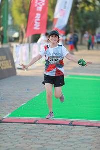 BIB: 7182
                            <button type="button" onclick="openModal(6500278)" class="btn btn-primary btn-sm float-right btn-popup" data-toggle="modal" data-target=".modal-high-quality">
                        <i class="fas fa-shopping-cart"></i> Add to Cart
                    </button>
                                            <button type="button" onclick="isThisMe(6500278, true)" class="btn btn-success btn-sm float-right btn-popup btn-isme hidden" data-toggle="tooltip" data-placement="bottom" title="นี่คือรูปของคุณใช่ไหม คลิกที่นี่เพื่อเอาเข้าอัลบั้ม">
                        <i class="fas fa-plus"></i> Add to album
                    </button>
                    <button type="button" onclick="isThisMe(6500278, false)" class="btn btn-warning btn-sm float-right btn-popup btn-isnotme hidden">
                        <i class="fas fa-ban"></i> Remove from album
                    </button>