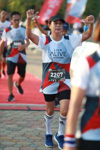 BIB: 2207, 128
                            <button type="button" onclick="openModal(6500149)" class="btn btn-primary btn-sm float-right btn-popup" data-toggle="modal" data-target=".modal-high-quality">
                        <i class="fas fa-shopping-cart"></i> Add to Cart
                    </button>
                                            <button type="button" onclick="isThisMe(6500149, true)" class="btn btn-success btn-sm float-right btn-popup btn-isme hidden" data-toggle="tooltip" data-placement="bottom" title="นี่คือรูปของคุณใช่ไหม คลิกที่นี่เพื่อเอาเข้าอัลบั้ม">
                        <i class="fas fa-plus"></i> Add to album
                    </button>
                    <button type="button" onclick="isThisMe(6500149, false)" class="btn btn-warning btn-sm float-right btn-popup btn-isnotme hidden">
                        <i class="fas fa-ban"></i> Remove from album
                    </button>