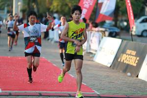 BIB: 2041
                            <button type="button" onclick="openModal(6493573)" class="btn btn-primary btn-sm float-right btn-popup" data-toggle="modal" data-target=".modal-high-quality">
                        <i class="fas fa-shopping-cart"></i> Add to Cart
                    </button>
                                            <button type="button" onclick="isThisMe(6493573, true)" class="btn btn-success btn-sm float-right btn-popup btn-isme hidden" data-toggle="tooltip" data-placement="bottom" title="นี่คือรูปของคุณใช่ไหม คลิกที่นี่เพื่อเอาเข้าอัลบั้ม">
                        <i class="fas fa-plus"></i> Add to album
                    </button>
                    <button type="button" onclick="isThisMe(6493573, false)" class="btn btn-warning btn-sm float-right btn-popup btn-isnotme hidden">
                        <i class="fas fa-ban"></i> Remove from album
                    </button>