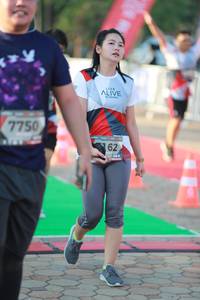 BIB: 7750
                            <button type="button" onclick="openModal(6501880)" class="btn btn-primary btn-sm float-right btn-popup" data-toggle="modal" data-target=".modal-high-quality">
                        <i class="fas fa-shopping-cart"></i> Add to Cart
                    </button>
                                            <button type="button" onclick="isThisMe(6501880, true)" class="btn btn-success btn-sm float-right btn-popup btn-isme hidden" data-toggle="tooltip" data-placement="bottom" title="นี่คือรูปของคุณใช่ไหม คลิกที่นี่เพื่อเอาเข้าอัลบั้ม">
                        <i class="fas fa-plus"></i> Add to album
                    </button>
                    <button type="button" onclick="isThisMe(6501880, false)" class="btn btn-warning btn-sm float-right btn-popup btn-isnotme hidden">
                        <i class="fas fa-ban"></i> Remove from album
                    </button>