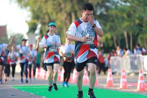 BIB: 
                            <button type="button" onclick="openModal(6501233)" class="btn btn-primary btn-sm float-right btn-popup" data-toggle="modal" data-target=".modal-high-quality">
                        <i class="fas fa-shopping-cart"></i> Add to Cart
                    </button>
                                            <button type="button" onclick="isThisMe(6501233, true)" class="btn btn-success btn-sm float-right btn-popup btn-isme hidden" data-toggle="tooltip" data-placement="bottom" title="นี่คือรูปของคุณใช่ไหม คลิกที่นี่เพื่อเอาเข้าอัลบั้ม">
                        <i class="fas fa-plus"></i> Add to album
                    </button>
                    <button type="button" onclick="isThisMe(6501233, false)" class="btn btn-warning btn-sm float-right btn-popup btn-isnotme hidden">
                        <i class="fas fa-ban"></i> Remove from album
                    </button>