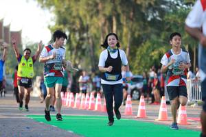 BIB: 6922, 7551
                            <button type="button" onclick="openModal(6501189)" class="btn btn-primary btn-sm float-right btn-popup" data-toggle="modal" data-target=".modal-high-quality">
                        <i class="fas fa-shopping-cart"></i> Add to Cart
                    </button>
                                            <button type="button" onclick="isThisMe(6501189, true)" class="btn btn-success btn-sm float-right btn-popup btn-isme hidden" data-toggle="tooltip" data-placement="bottom" title="นี่คือรูปของคุณใช่ไหม คลิกที่นี่เพื่อเอาเข้าอัลบั้ม">
                        <i class="fas fa-plus"></i> Add to album
                    </button>
                    <button type="button" onclick="isThisMe(6501189, false)" class="btn btn-warning btn-sm float-right btn-popup btn-isnotme hidden">
                        <i class="fas fa-ban"></i> Remove from album
                    </button>