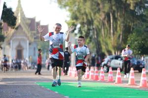 BIB: 6054, 6048
                            <button type="button" onclick="openModal(6503814)" class="btn btn-primary btn-sm float-right btn-popup" data-toggle="modal" data-target=".modal-high-quality">
                        <i class="fas fa-shopping-cart"></i> Add to Cart
                    </button>
                                            <button type="button" onclick="isThisMe(6503814, true)" class="btn btn-success btn-sm float-right btn-popup btn-isme hidden" data-toggle="tooltip" data-placement="bottom" title="นี่คือรูปของคุณใช่ไหม คลิกที่นี่เพื่อเอาเข้าอัลบั้ม">
                        <i class="fas fa-plus"></i> Add to album
                    </button>
                    <button type="button" onclick="isThisMe(6503814, false)" class="btn btn-warning btn-sm float-right btn-popup btn-isnotme hidden">
                        <i class="fas fa-ban"></i> Remove from album
                    </button>