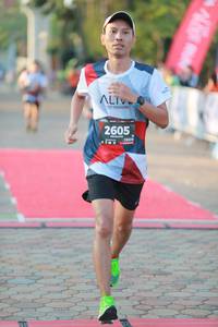 BIB: 2605
                            <button type="button" onclick="openModal(6497775)" class="btn btn-primary btn-sm float-right btn-popup" data-toggle="modal" data-target=".modal-high-quality">
                        <i class="fas fa-shopping-cart"></i> Add to Cart
                    </button>
                                            <button type="button" onclick="isThisMe(6497775, true)" class="btn btn-success btn-sm float-right btn-popup btn-isme hidden" data-toggle="tooltip" data-placement="bottom" title="นี่คือรูปของคุณใช่ไหม คลิกที่นี่เพื่อเอาเข้าอัลบั้ม">
                        <i class="fas fa-plus"></i> Add to album
                    </button>
                    <button type="button" onclick="isThisMe(6497775, false)" class="btn btn-warning btn-sm float-right btn-popup btn-isnotme hidden">
                        <i class="fas fa-ban"></i> Remove from album
                    </button>