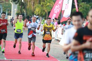 BIB: 3690, 3803, 3135, 3630
                            <button type="button" onclick="openModal(6493414)" class="btn btn-primary btn-sm float-right btn-popup" data-toggle="modal" data-target=".modal-high-quality">
                        <i class="fas fa-shopping-cart"></i> Add to Cart
                    </button>
                                            <button type="button" onclick="isThisMe(6493414, true)" class="btn btn-success btn-sm float-right btn-popup btn-isme hidden" data-toggle="tooltip" data-placement="bottom" title="นี่คือรูปของคุณใช่ไหม คลิกที่นี่เพื่อเอาเข้าอัลบั้ม">
                        <i class="fas fa-plus"></i> Add to album
                    </button>
                    <button type="button" onclick="isThisMe(6493414, false)" class="btn btn-warning btn-sm float-right btn-popup btn-isnotme hidden">
                        <i class="fas fa-ban"></i> Remove from album
                    </button>