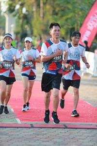 BIB: 2953, 2143, 3842
                            <button type="button" onclick="openModal(6500449)" class="btn btn-primary btn-sm float-right btn-popup" data-toggle="modal" data-target=".modal-high-quality">
                        <i class="fas fa-shopping-cart"></i> Add to Cart
                    </button>
                                            <button type="button" onclick="isThisMe(6500449, true)" class="btn btn-success btn-sm float-right btn-popup btn-isme hidden" data-toggle="tooltip" data-placement="bottom" title="นี่คือรูปของคุณใช่ไหม คลิกที่นี่เพื่อเอาเข้าอัลบั้ม">
                        <i class="fas fa-plus"></i> Add to album
                    </button>
                    <button type="button" onclick="isThisMe(6500449, false)" class="btn btn-warning btn-sm float-right btn-popup btn-isnotme hidden">
                        <i class="fas fa-ban"></i> Remove from album
                    </button>